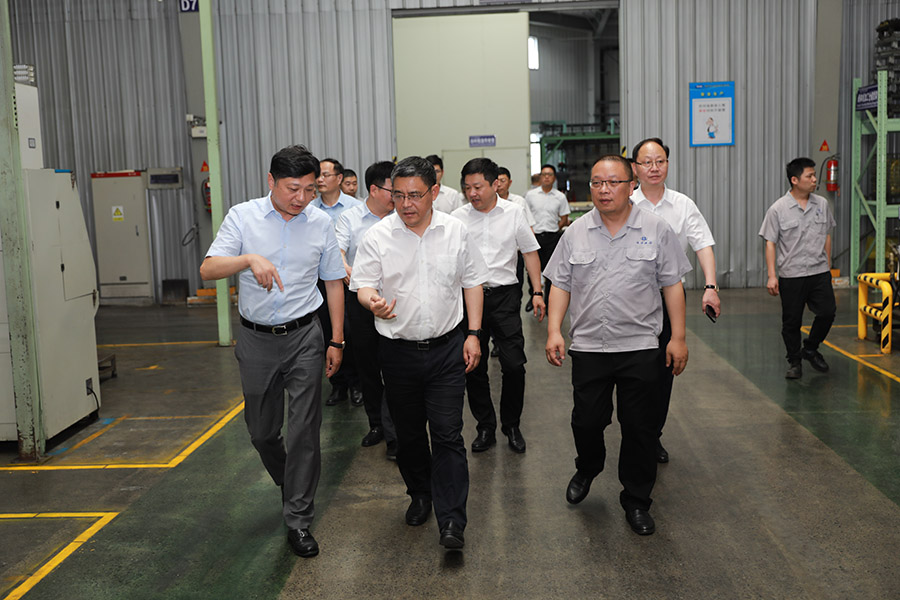 市領導來我司開展“三聚三保三落實”助企紓困穩進提質攻堅行動.jpg 市領導來我司開展“三聚三保三落實”助企紓困穩進提質攻堅行動.jpg